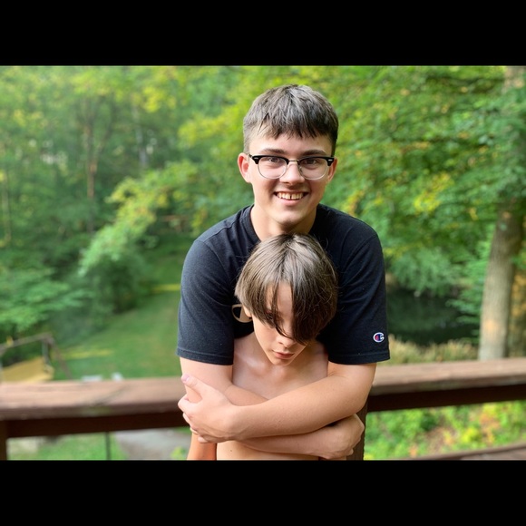 Meet your Posher, Coden - Picture 1 of 1